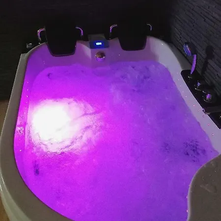 アパート Loft Romantique Avec Privatif - Noctambulles イエール